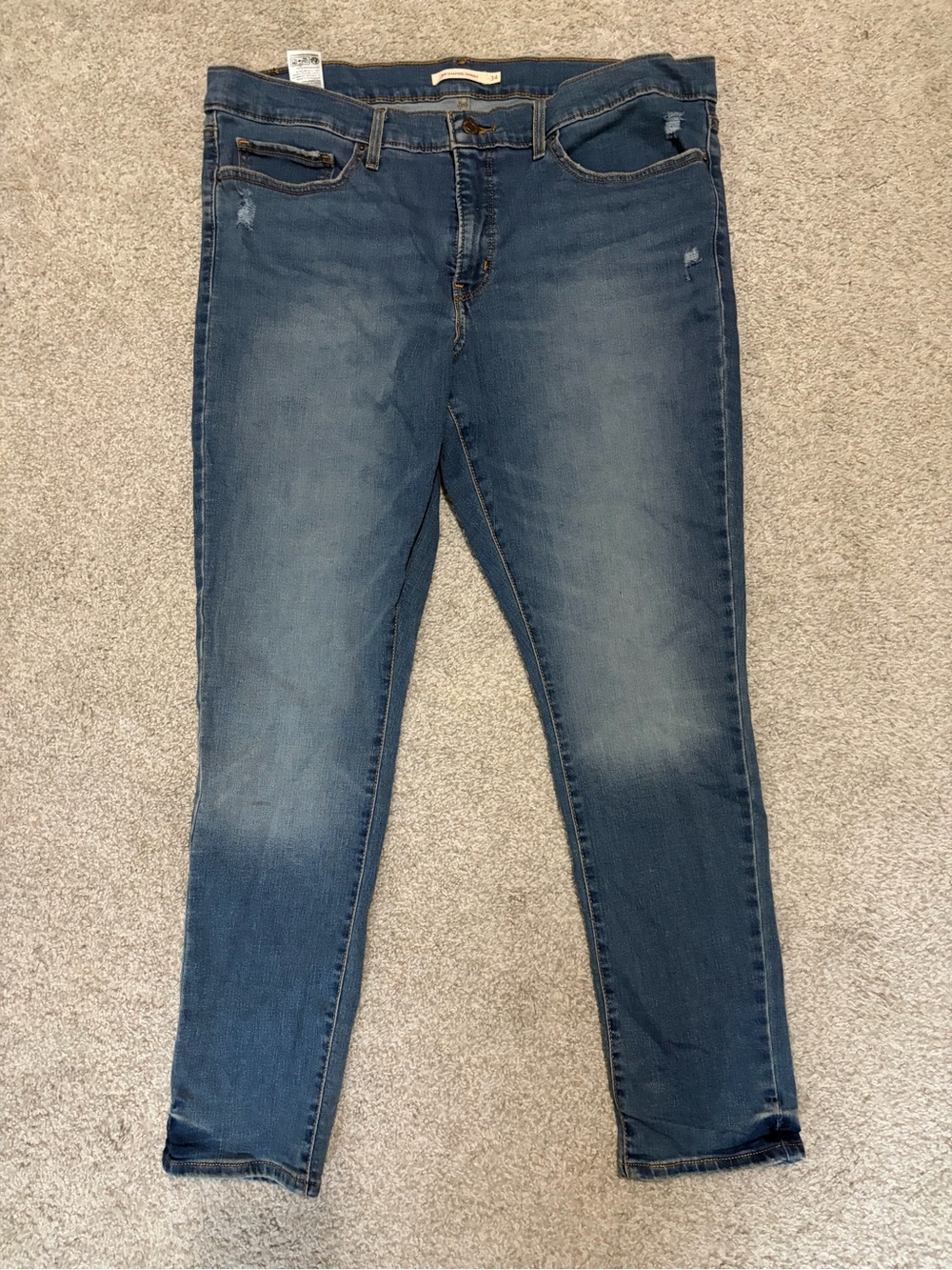 Levi’s 311 Shaping Skinny Jeans Womens Size 34 Light Wash Stretch Denim